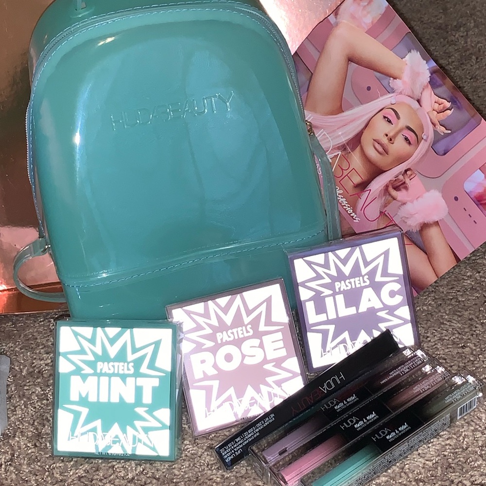 Huda Beauty Pastel Obsessions PR
